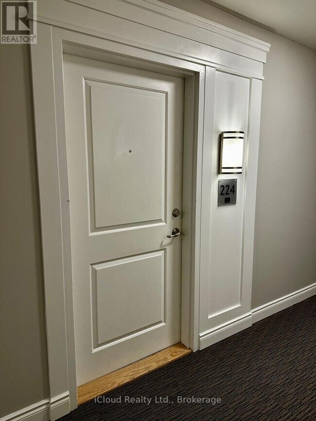 Photo du bâtiment - 1077 Gordon St