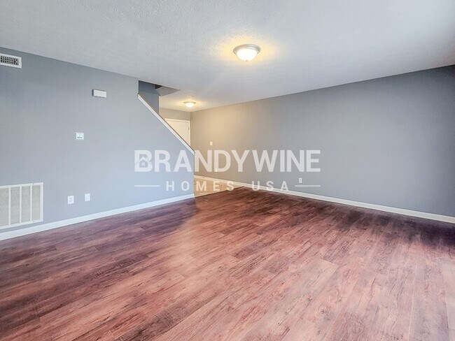 Foto del edificio - 11649 Congressional Ct