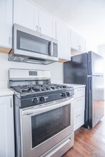 Building Photo - 5063 N Glenwood Ave