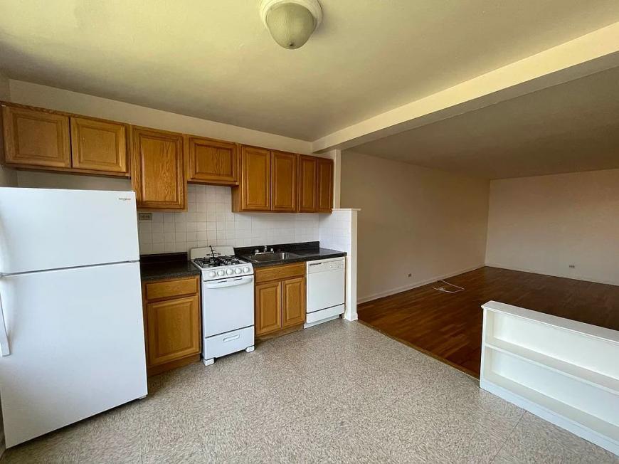 Primary Photo - 0 bedroom in JACKSON HEIGHTS NY 11372