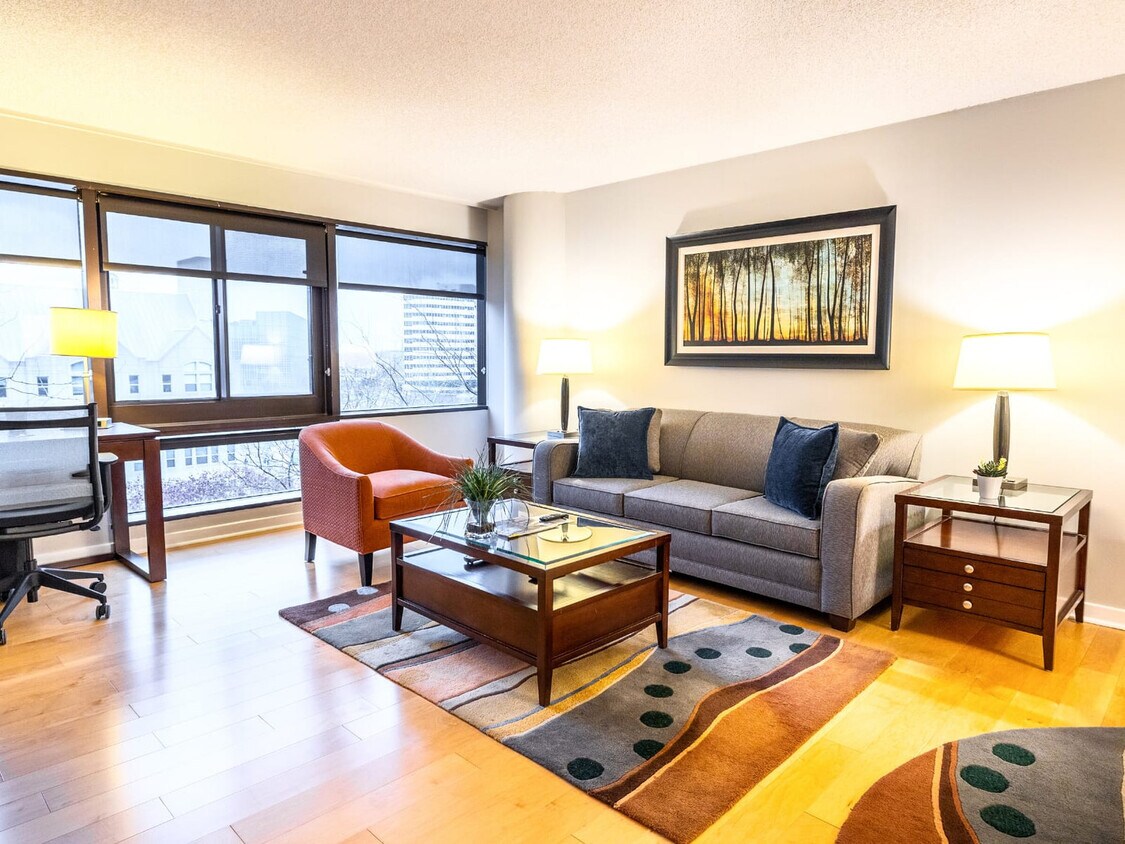 Foto principal - 127 Greyrock Pl