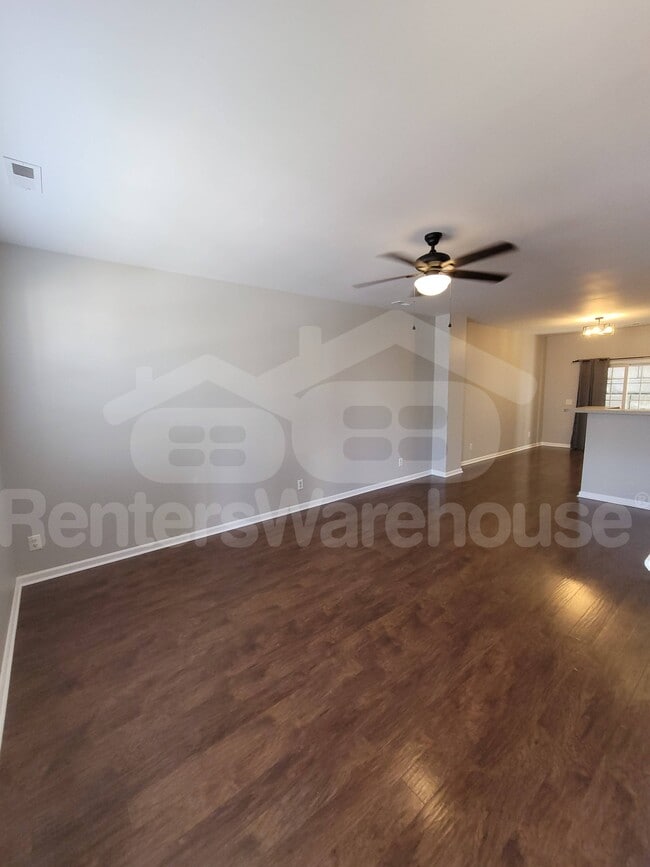 Foto del edificio - 1506 Oxleymare Drive