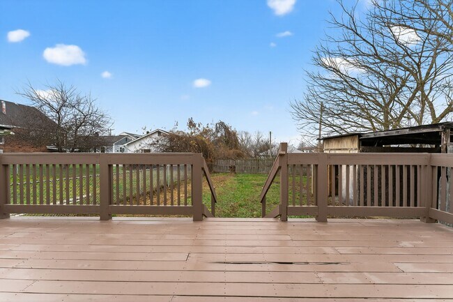 Building Photo - 1112 N 17th St