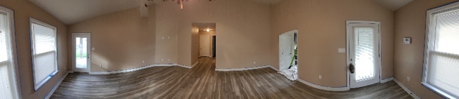 Building Photo - 14604 Canal Crossing Blvd
