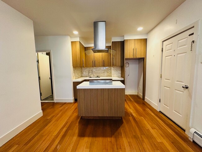 Foto del edificio - 81 W 27th St