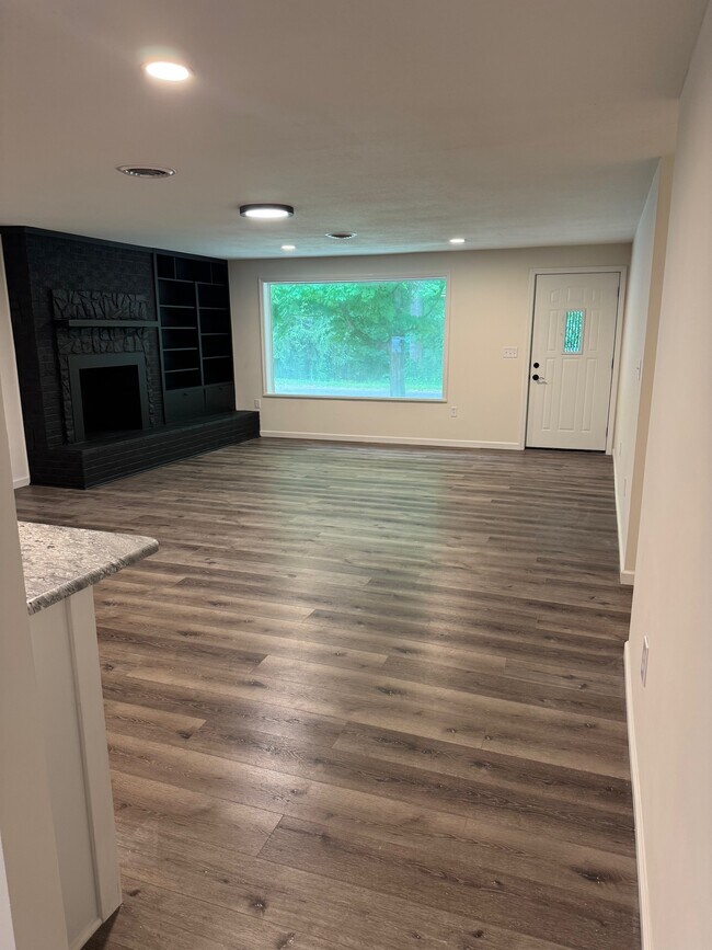 Foto del edificio - 701 Ravine Park Blvd