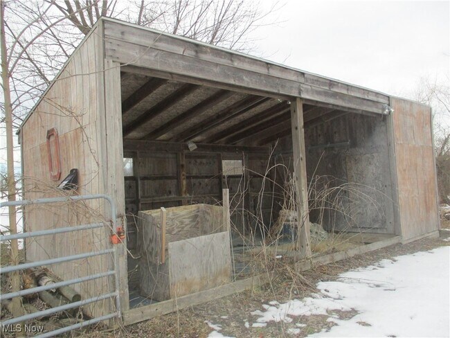 Building Photo - 13434 Fisher Rd