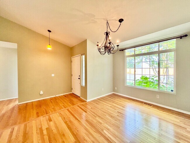 Building Photo - Stunning Rambler in Maple Valley’s Valley ...