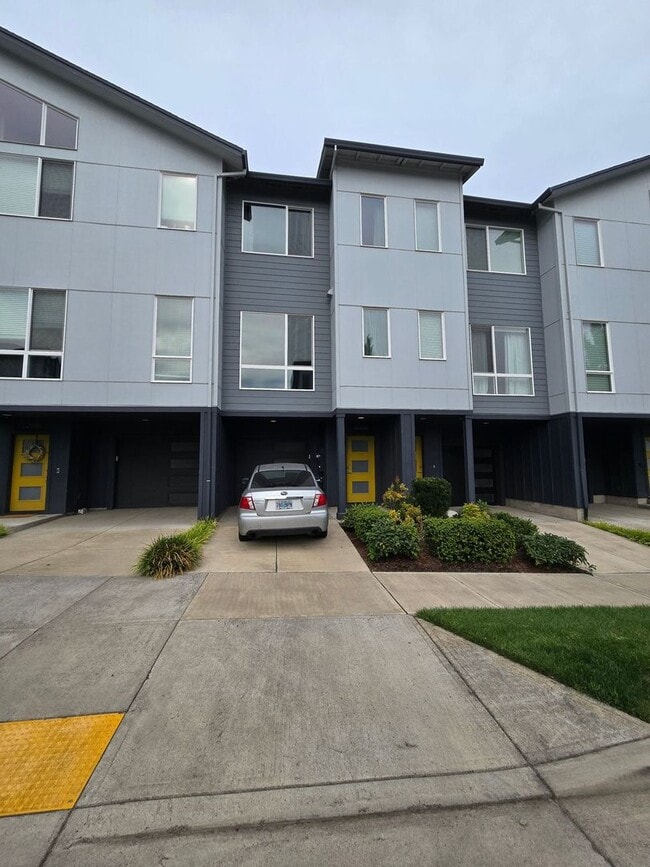 Building Photo - 12430 SW 171st Terrace