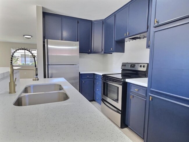 Building Photo - 1111 Wisteria Ave