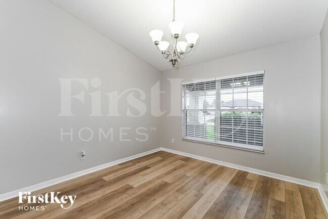 Foto del edificio - 2834 NW 19th Ave