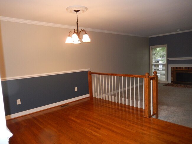 Building Photo - Gayton Forest Townhouse