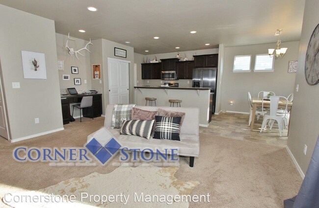 Building Photo - 3 br, 2 bath House - 12841 Harrow St