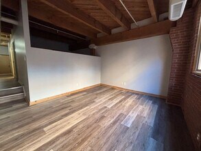 Building Photo - Bridgeview Apartments