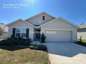 Building Photo - 556 W Twisted Oaks Dr