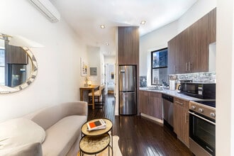 Building Photo - 407 E 59th St