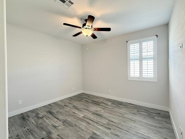 Building Photo - 2922 Carothers Ct