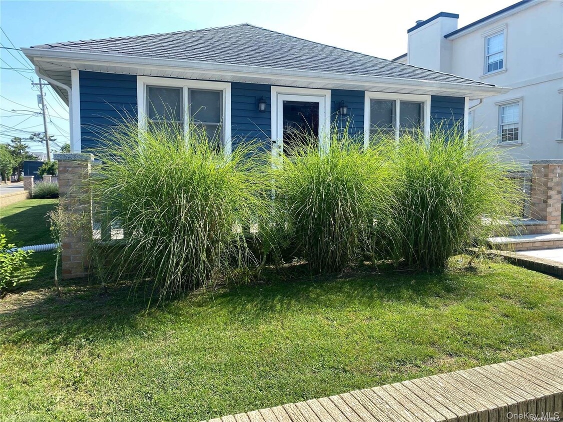 Foto principal - 2121 Atlantic Blvd