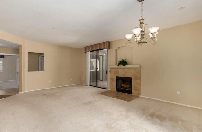 Foto del edificio - 15252 N 100th St