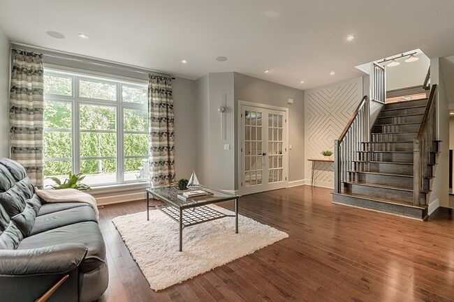 Building Photo - 21 Rue des Manoirs