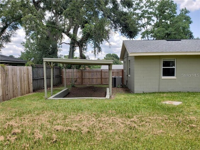 Building Photo - 1203 Mizell Rd
