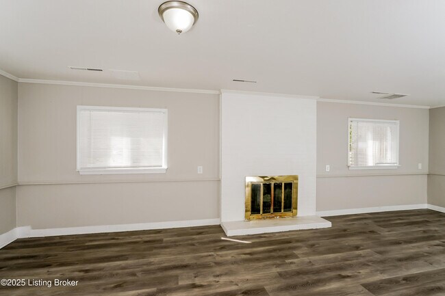 Foto del edificio - 3702 Iron Horse Way