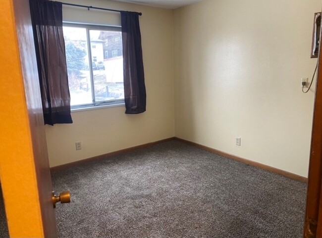 Foto del edificio - 1716 D Ave NE