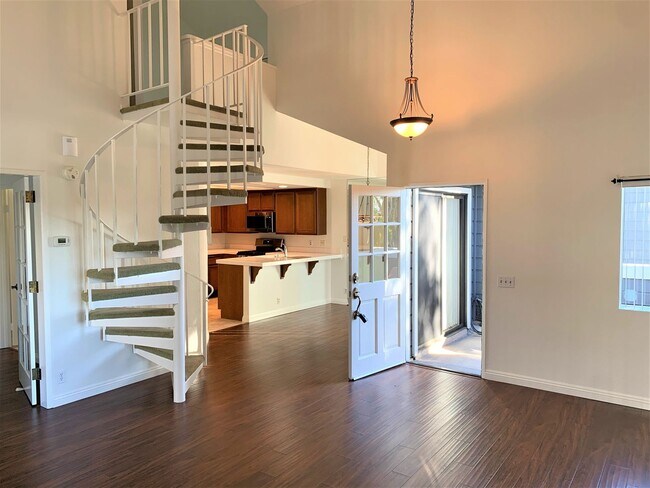Foto del edificio - Amazing condo located in desirable Aliso Viejo!