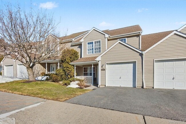 Building Photo - 104 Sparrow Ridge Rd