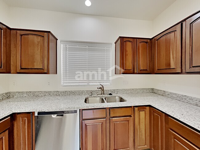 Foto del edificio - 4744 E Laurel Ave