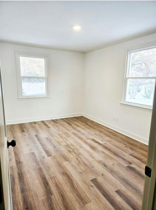 Foto del edificio - 5306 Eaton Cir