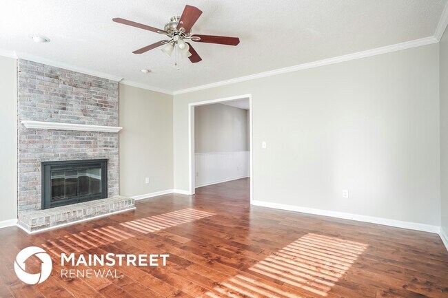 Building Photo - 5906 High View Rd