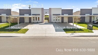 Building Photo - 2914 W Kenwood St