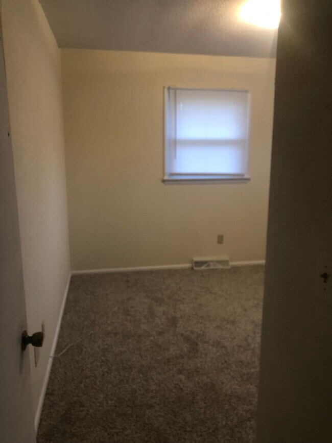 Foto del edificio - 1427 Henderson Ave