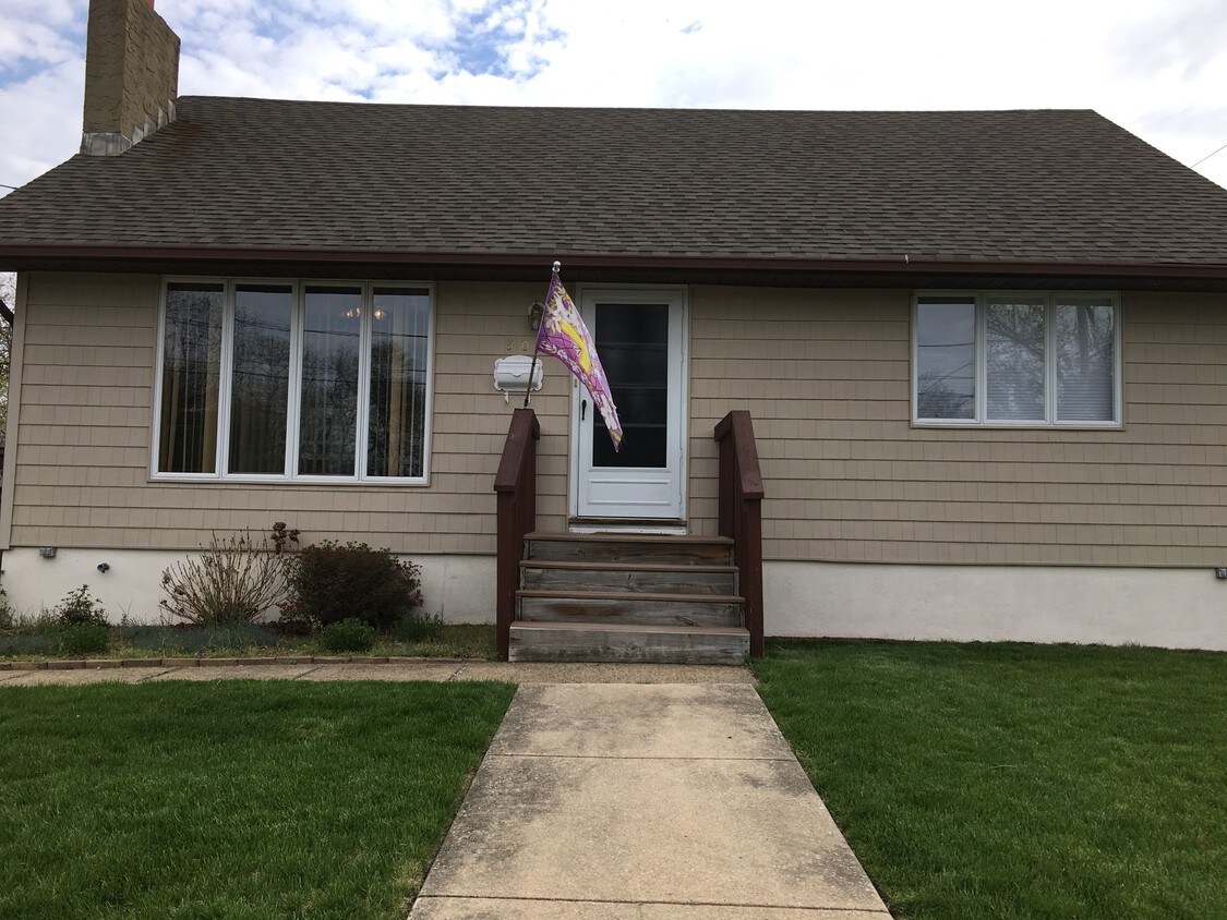 508 Singley Ave, Runnemede, NJ 08078 Apartments in Runnemede, NJ