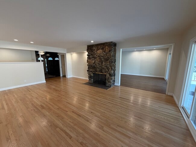 Foto del edificio - 17537 Margate St