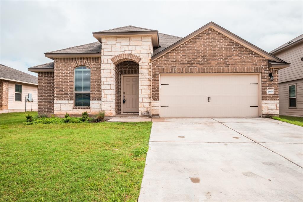 Foto principal - 209 Reagor Dr