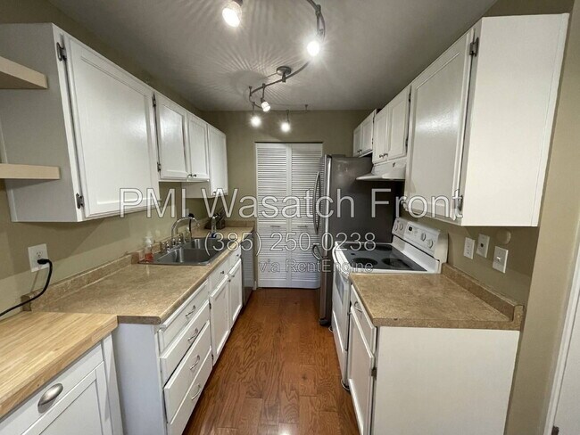 Foto del edificio - 662 E Cobblestone Ln