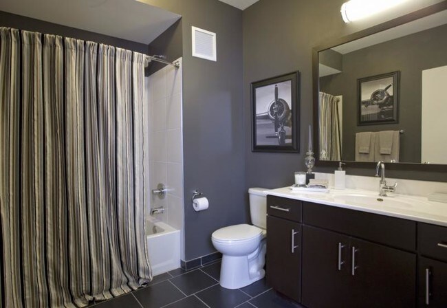 Foto del edificio - 3734 N Halsted St