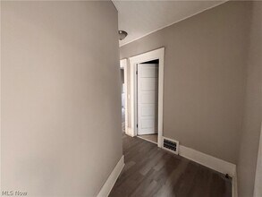 Building Photo - 7411 Cornelia Ave
