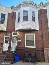 Building Photo - 2032 S Garnet St