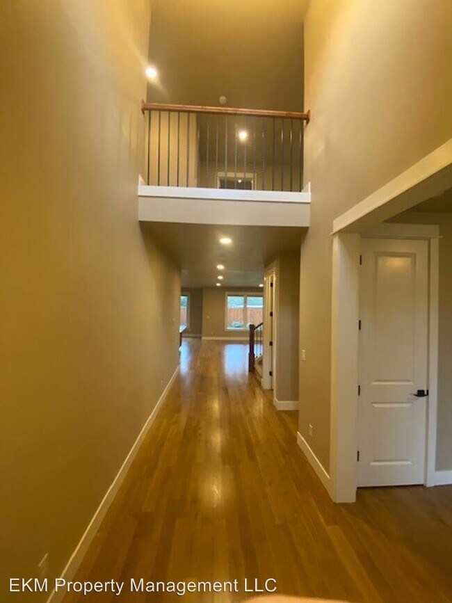 Building Photo - 4 br, 3 bath House - 1909 NW 44th Avenue