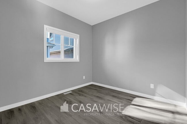 Photo du bâtiment - 3270 Dallas Schmidt Dr NW