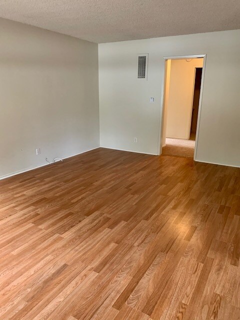 Primary Photo - 602 Pier Ave