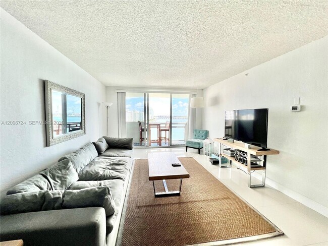 Foto del edificio - 1500 Bay Rd