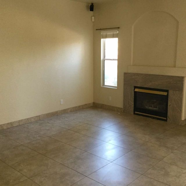 Building Photo - 2501 Vienna Ct