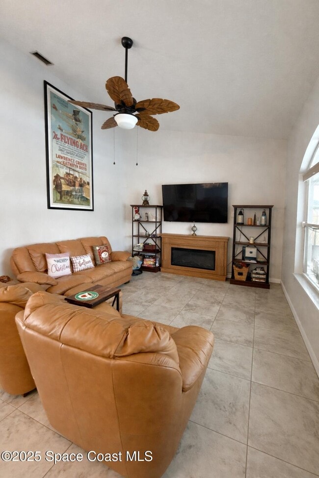 Foto del edificio - 1914 Jacques Dr