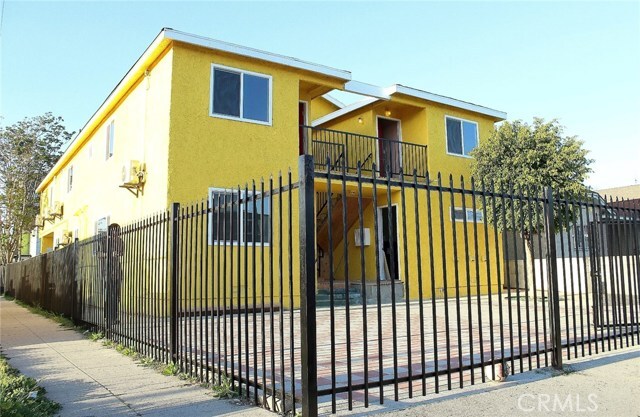 Foto principal - 1299 W 37th Dr