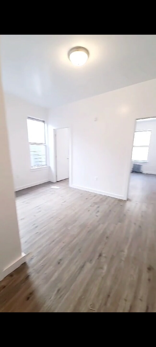 Foto del edificio - 1155 Colgate Ave