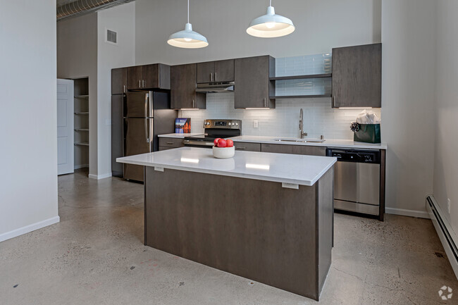 1BR, 1BA - Hiawatha - 2nd Street Lofts